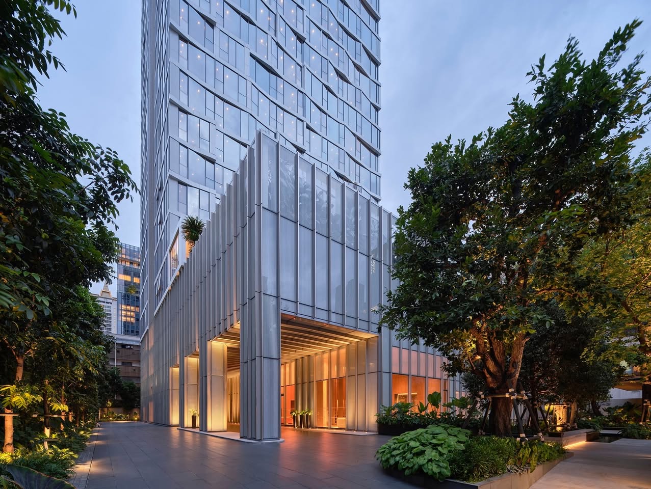 สโคป หลังสวน ปิดขายห้องชุดแบบ 2 ห้องนอน 100% สวนกระแสเศรษฐกิจ